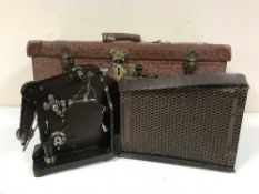 A vintage Kodak Kodascope in case and a tray of assorted camera, Kodascope splicer,