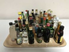 A tray of alcohol miniatures - approx.