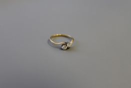 18ct two stone diamond twist ring (old cut) - approximately .