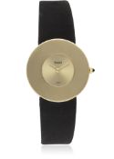 A LADIES 18K SOLID GOLD PIAGET RONDE WRIST WATCH CIRCA 1990s, REF. 99001 D: Champagne dial with gilt