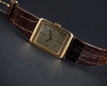 A VERY RARE GENTLEMAN'S 18K SOLID GOLD AUDEMARS PIGUET & CO WRIST WATCH CIRCA 1935, MADE FOR DUNHILL