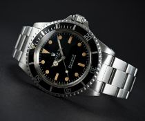 A RARE GENTLEMAN'S STAINLESS STEEL ROLEX OYSTER PERPETUAL SUBMARINER BRACELET WATCH CIRCA 1968, REF.