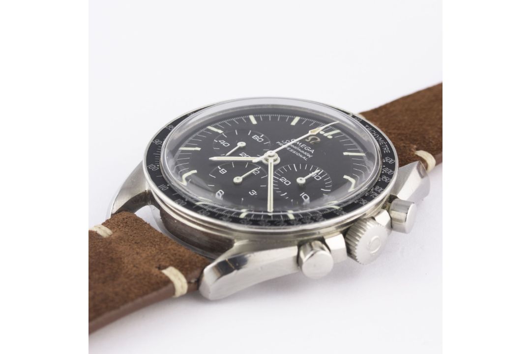 A RARE GENTLEMAN'S STAINLESS STEEL OMEGA SPEEDMASTER PROFESSIONAL "PRE MOON" CHRONOGRAPH WRIST WATCH - Image 4 of 11