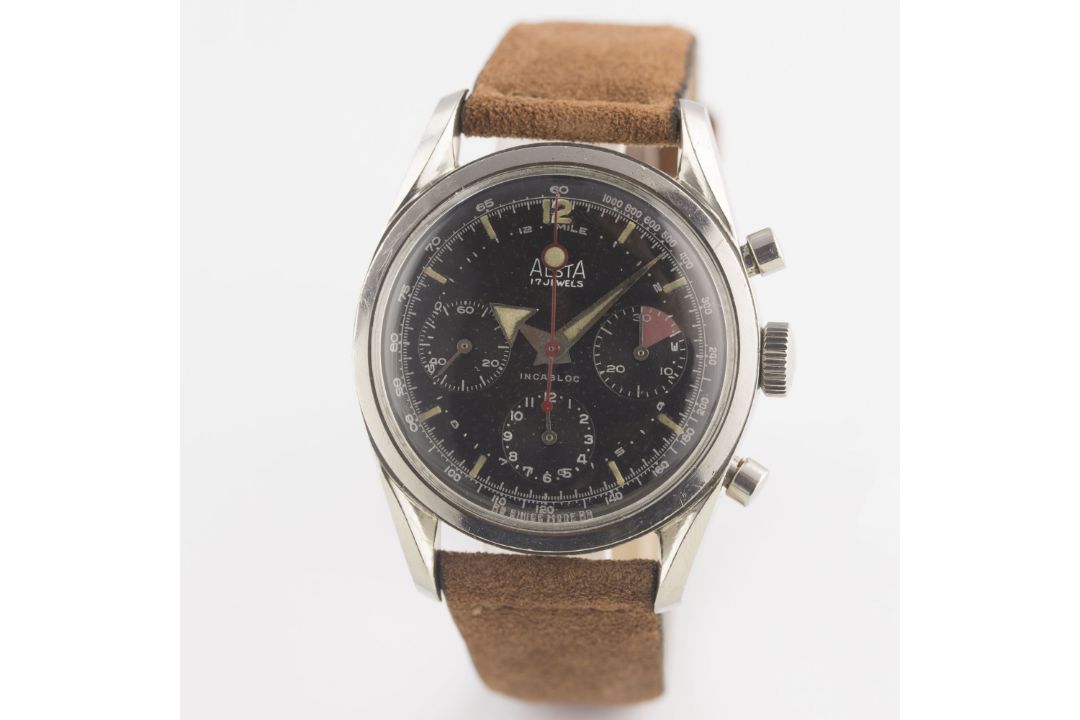 A RARE GENTLEMAN'S STAINLESS STEEL ALSTA CHRONOGRAPH WRIST WATCH CIRCA 1960s, WITH "BROAD ARROW" - Image 3 of 11