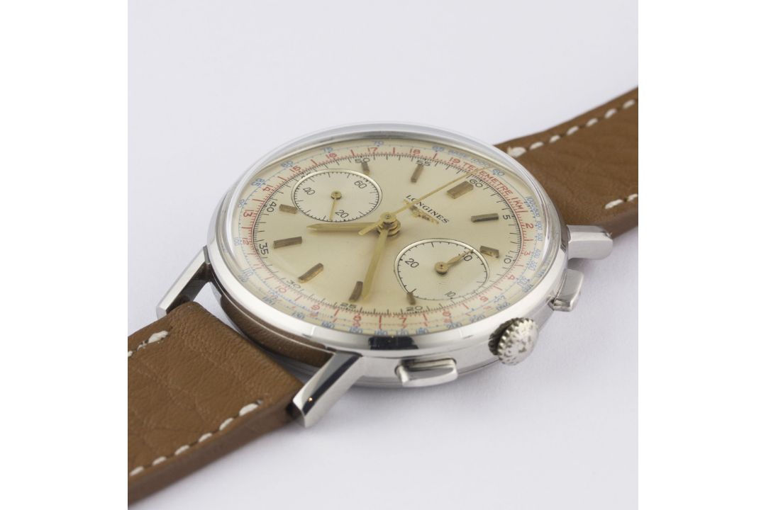 A RARE GENTLEMAN'S STAINLESS STEEL LONGINES FLYBACK CHRONOGRAPH WRIST WATCH CIRCA 1964, REF. 7414 - Image 4 of 11