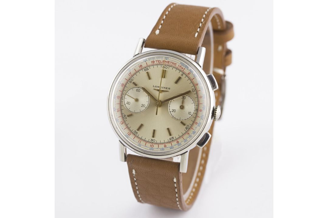 A RARE GENTLEMAN'S STAINLESS STEEL LONGINES FLYBACK CHRONOGRAPH WRIST WATCH CIRCA 1964, REF. 7414 - Image 5 of 11