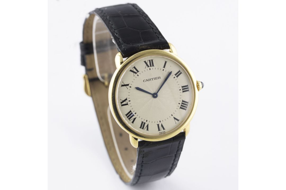A GENTLEMAN'S 18K SOLID GOLD CARTIER RONDE LOUIS MECANIQUE WRIST WATCH CIRCA 2000, REF. 0900 1 - Image 5 of 10