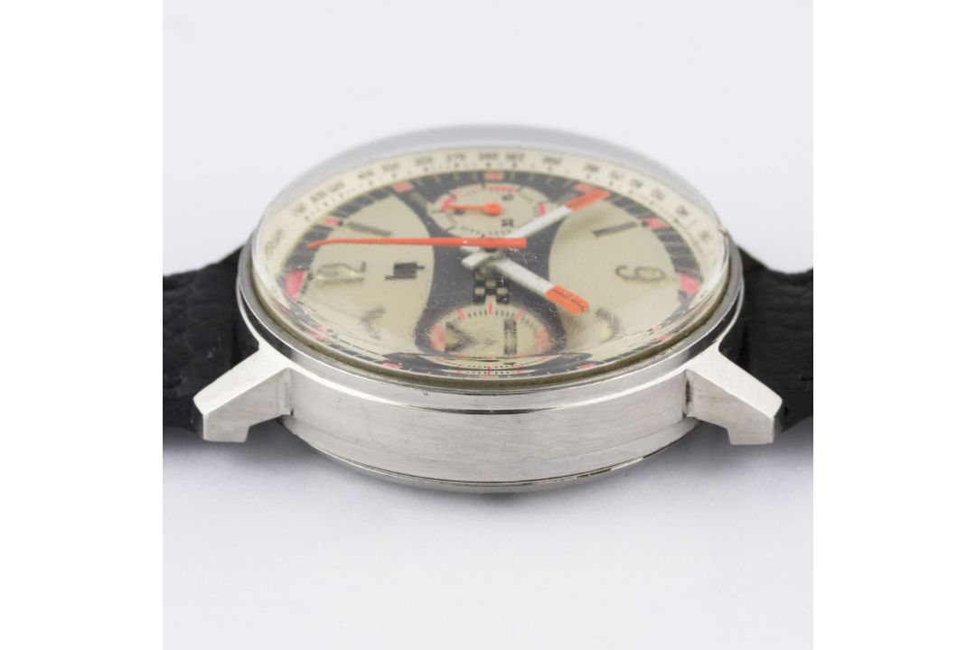 A RARE GENTLEMAN'S LARGE SIZE STAINLESS STEEL LIP CHRONOGRAPH WRIST WATCH CIRCA 1970, WITH " - Image 11 of 11