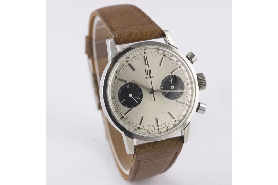 A RARE GENTLEMAN'S STAINLESS STEEL LIP "TOP TIME" CHRONOGRAPH WRIST WATCH CIRCA 1960s, WITH " - Image 5 of 8
