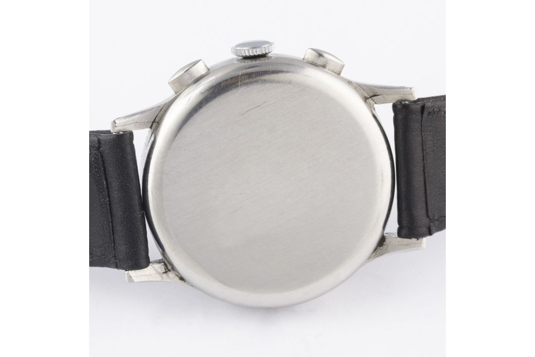 A RARE GENTLEMAN'S LARGE SIZE STAINLESS STEEL DOXA CHRONOGRAPH WRIST WATCH CIRCA 1940s, WITH GLOSS - Image 7 of 11