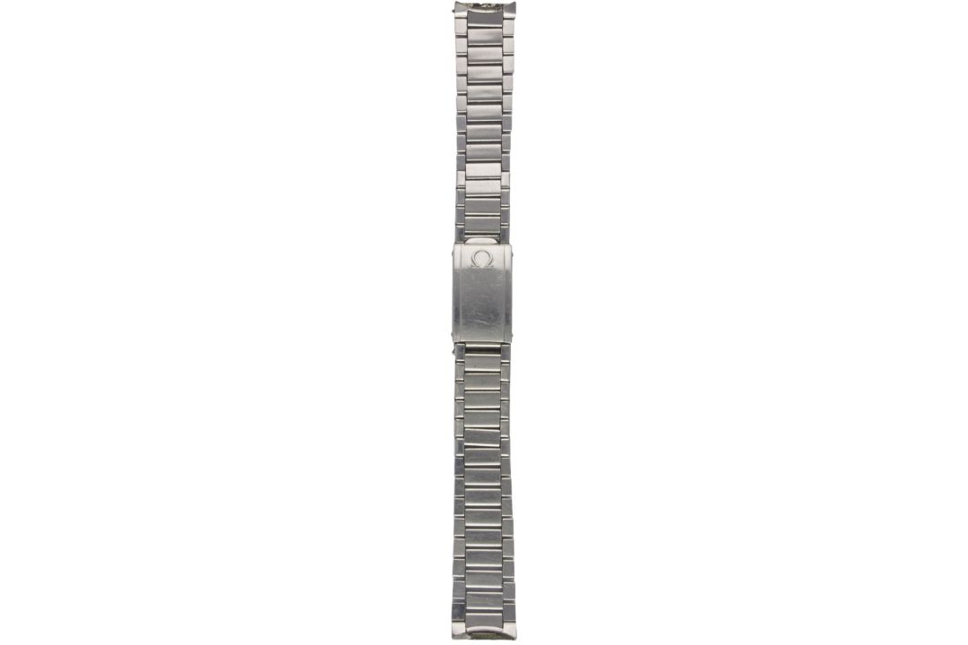 A GENTLEMAN'S STAINLESS STEEL OMEGA FLAT LINK BRACELET DATED 1967, REF. 1035 WITH 502 END LINKS