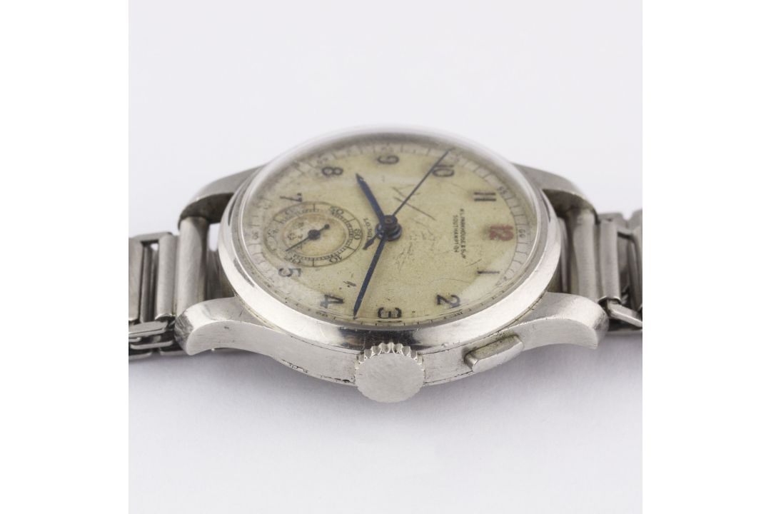 A RARE GENTLEMAN'S STAINLESS STEEL LONGINES FLYBACK CHRONOGRAPH BRACELET WATCH CIRCA 1937, - Image 9 of 10