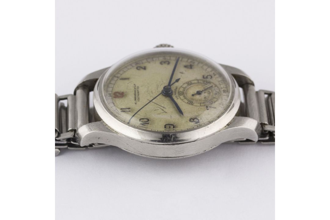 A RARE GENTLEMAN'S STAINLESS STEEL LONGINES FLYBACK CHRONOGRAPH BRACELET WATCH CIRCA 1937, - Image 10 of 10
