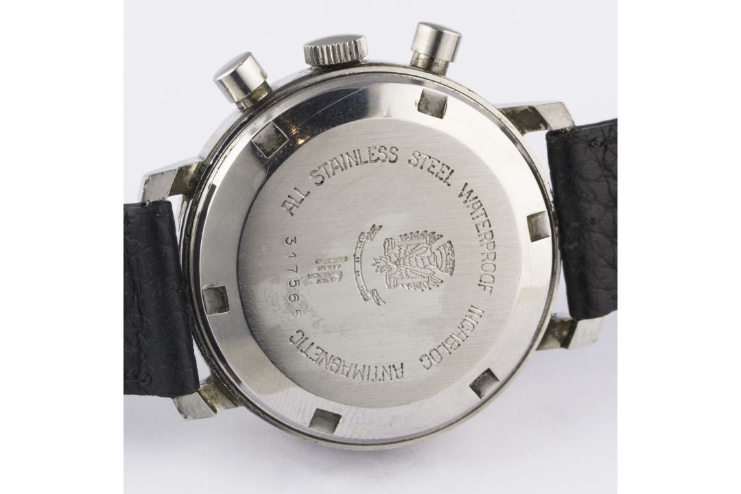 A RARE GENTLEMAN'S LARGE SIZE STAINLESS STEEL LIP CHRONOGRAPH WRIST WATCH CIRCA 1970, WITH " - Image 7 of 11