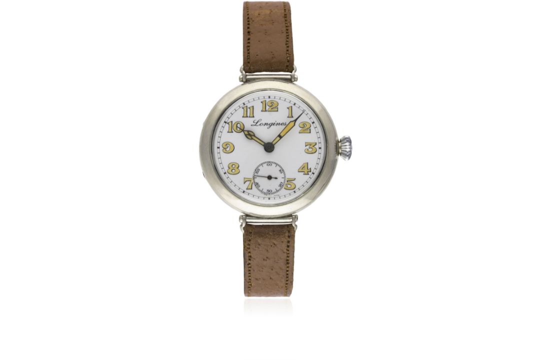 A GENTLEMAN'S SOLID SILVER LONGINES "OFFICERS" WRIST WATCH CIRCA 1920s, WITH ENAMEL DIAL Movement: - Image 1 of 13