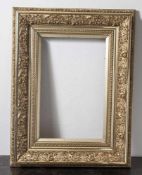 Goldstuckrahmen, Historismus, 19. Jahrhundert. Bildausschnitt ca. 38 x 58 cm, guter Zustand.