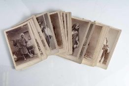 23 Postkarten, 1890/1900, versch. Motive, überwiegend Personenaufnahmen, bez. Cairo. Ca. 13 x 8,5