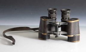 Fernglas, wohl 1930er Jahre, bez. 