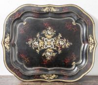 Tablett, wohl 19. Jahrhundert, wohl Eisen, rechteckige Form, die breite Fahne geschweift, auf