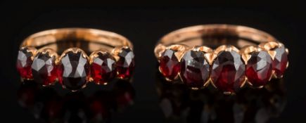 A gold and garnet, five-stone ring: with graduated, oval-cut garnets, 3gms gross weight,