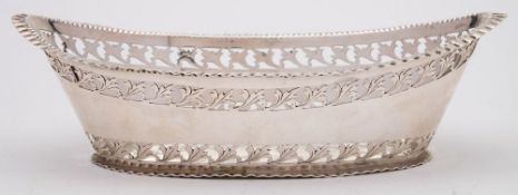 A late Victorian silver basket, maker George Nathan & Ridley Hayes, Chester, 1900: of oval outline,