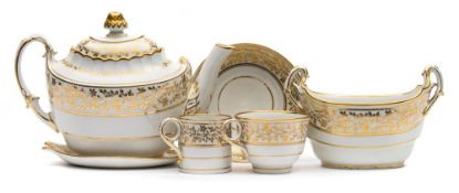 A Flight & Barr (Worcester) porcelain tea service: comprising a teapot, cover and stand, sugar bowl,