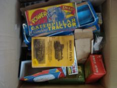 A large accumulation of various empty diecast model and tinplate boxes:,