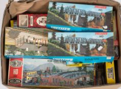 Vollmer, Kibri and others , a collection of various trackside building kits:,