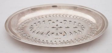 A George V silver straining dish, maker Atkin Brothers, Sheffield,