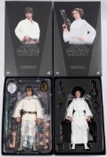Two Hot Toys 1/6th scale Star Wars figures 'Luke Skywalker' and 'Princess Leia' :,