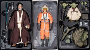 Two Hot Toys 1/6th scale Star Wars figures 'Yoda' (appears complete) and 'Obu Wan Kenobi':,