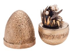 A Stuart Devlin silver gilt novelty egg, London,
