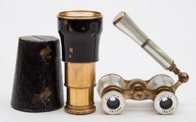 A pair of late 19th/early 20th century mother of pearl mounted opera glasses by Dolland, London:,