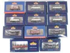 Bachmann Branch-Line OO/HO scale a group of eleven pieces of boxed rolling stock:,
