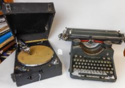 A WWI period portable Columbia wind up gramophone:, with a collection of 78 rpm records,