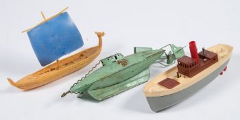 A Sutcliffe 'Nautilus' clockwork tinplate submarine:,