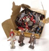 A collection of 00/H0 scale figures:, including commuters, mechanics and railway staff, etc.