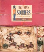 Britains set 39 Royal horse Artillery:, including six horse team with three riders,