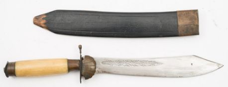 An early 20th century Continental hunting knife:,
