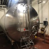 Walker 6,000 Gal. Horizontal Jacketed S/S Tank with S/S Front, Top Mounted Vertical Agitator, CIP