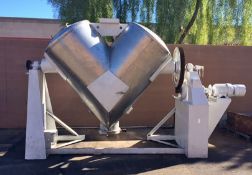 Blender V Shaped (LOCATED IN ARIZONA) ***CPPS***