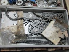 One lot assortment chains -- (LOCATED IN IOWA, RIGGING INCLUDED IN SALE PRICE) -- Optional prep