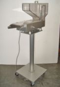 Tablet Deduster/Feeder Gemel (LOCATED IN ARIZONA) ***CPPS***