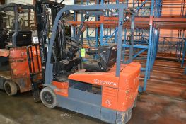 Toyota 3,000lb Triple Mast Electric Ride Type Forklift: Model 7FBEU20 S/N 17775 Uses 36 Volt Type EO