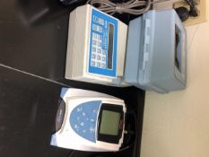 Hach DR/2000 Spectrophotometer andOrion 3 Star Benchtop Digital pH Meter