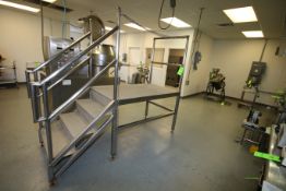 S/S Platform, with 3-Steps and Safety Chain, 93