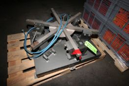 Pinnacle Shaker Deck, S/N 262024 (LOCATED IN FT. WORTH, TX)