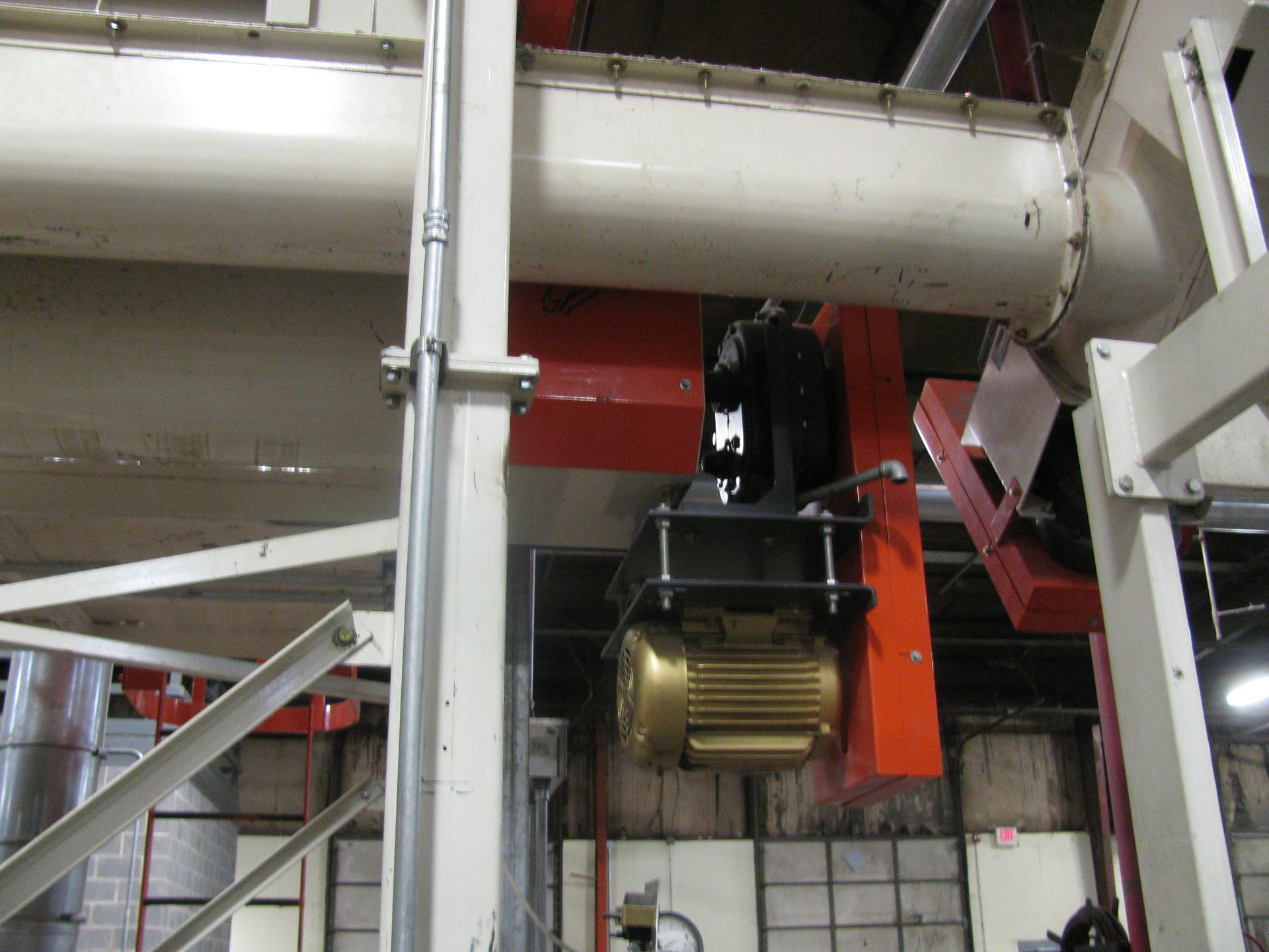 RING-R Mulch Surge Bin Hopper and access Platform with Auger - Image 2 of 10