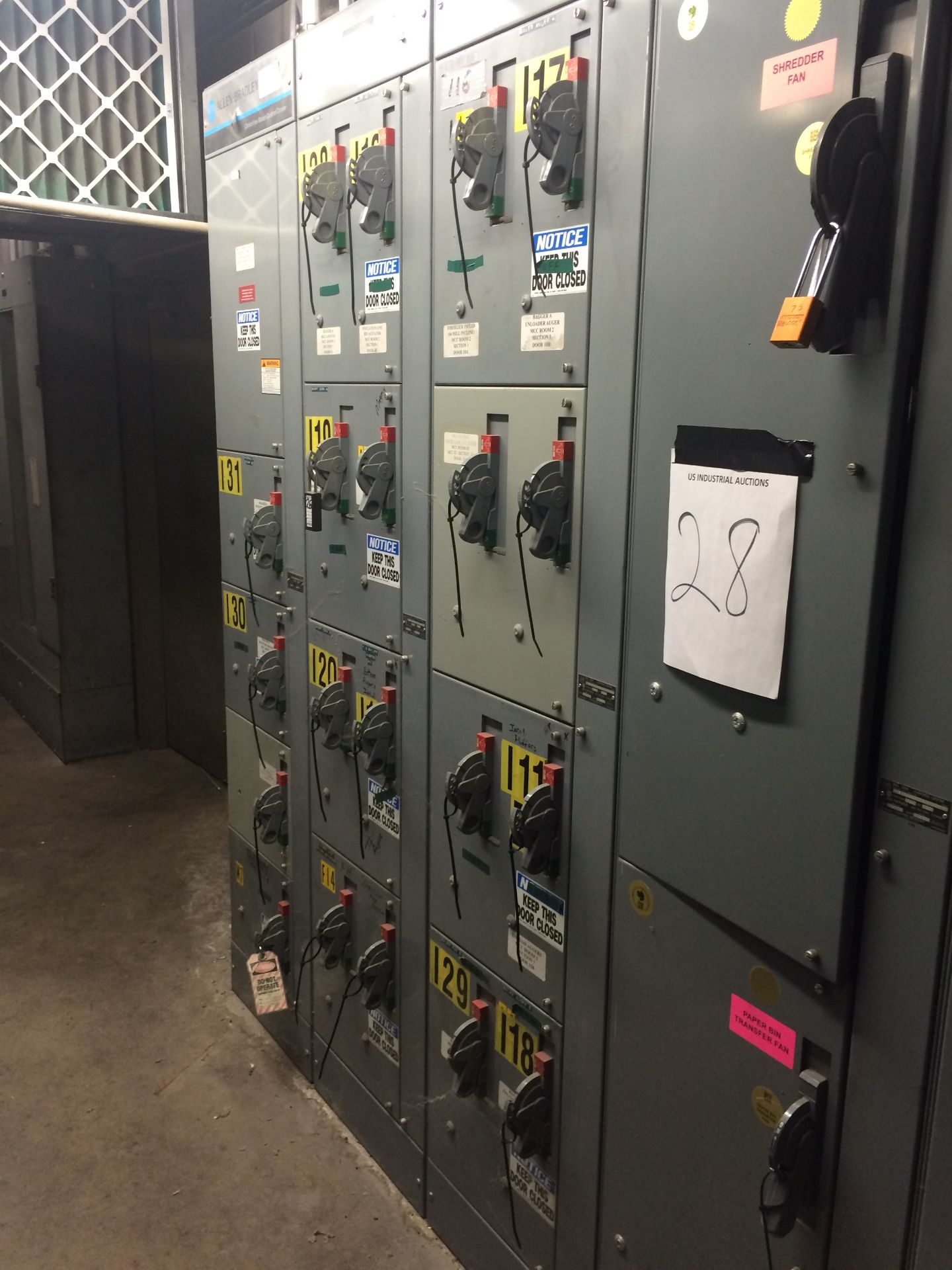 Motor Control Room - Image 35 of 40