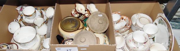 LOT WITHDRAWN Royal Doulton 'Fairfax' part dinner service including cups, jugs, serving dishes,